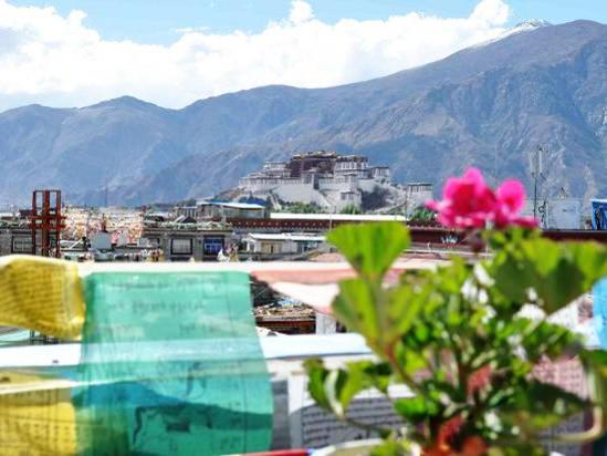 Tashitakge Hotel Lhasa Exteriér fotografie